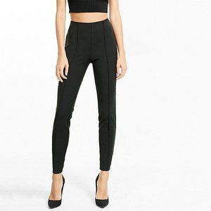 Express NWT Mid Rise Pintuck Leggings